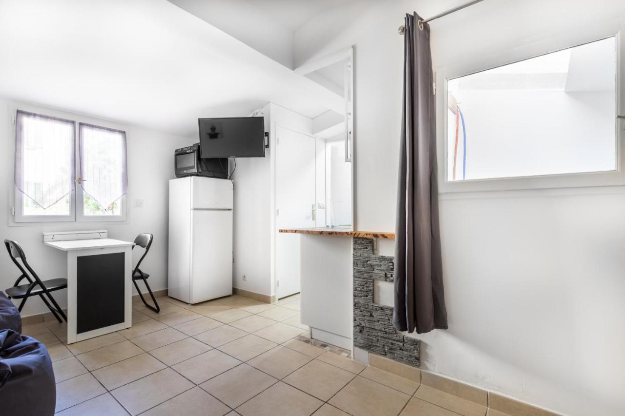 Soft Studio Downtown Close To The Harbour - Dodo Et Tartine Тулон Экстерьер фото